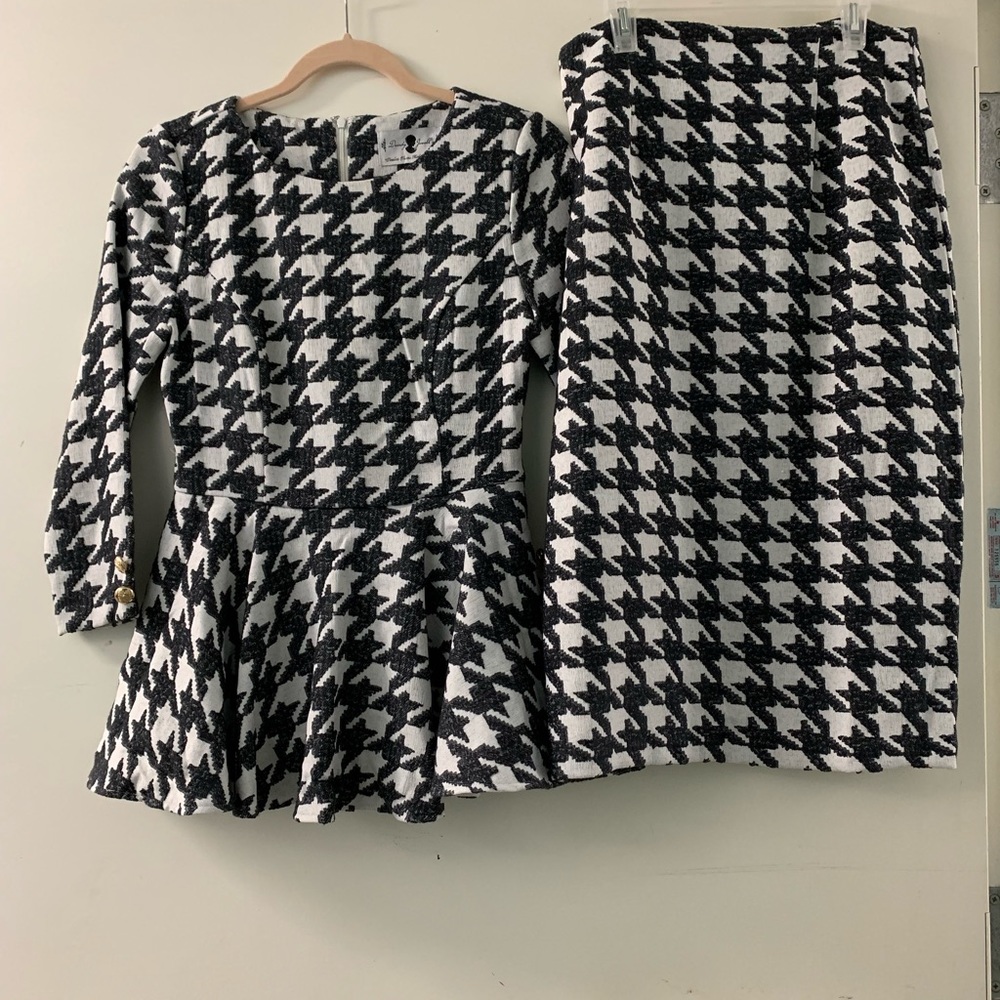 Dainty Jewells Matching Set.